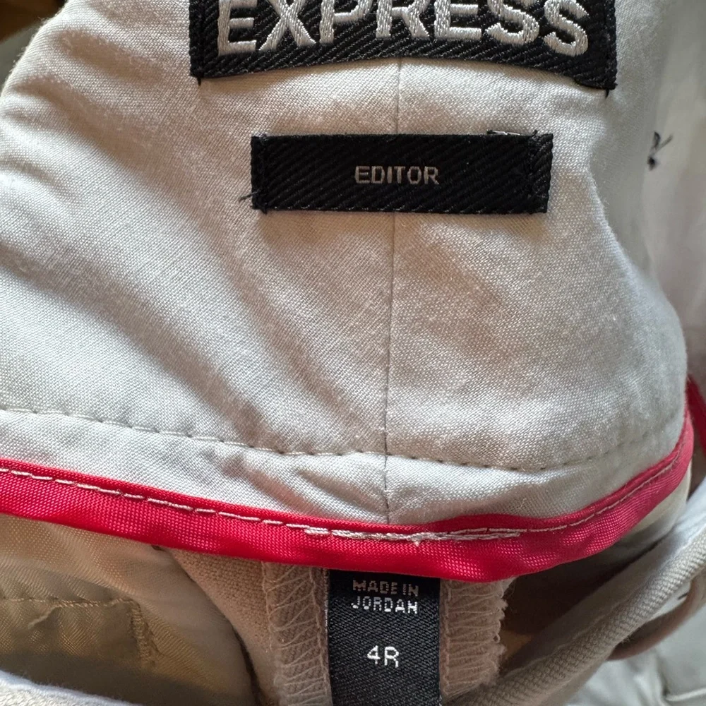 Express Women's Cream Suit Set - Picture 5 of 5